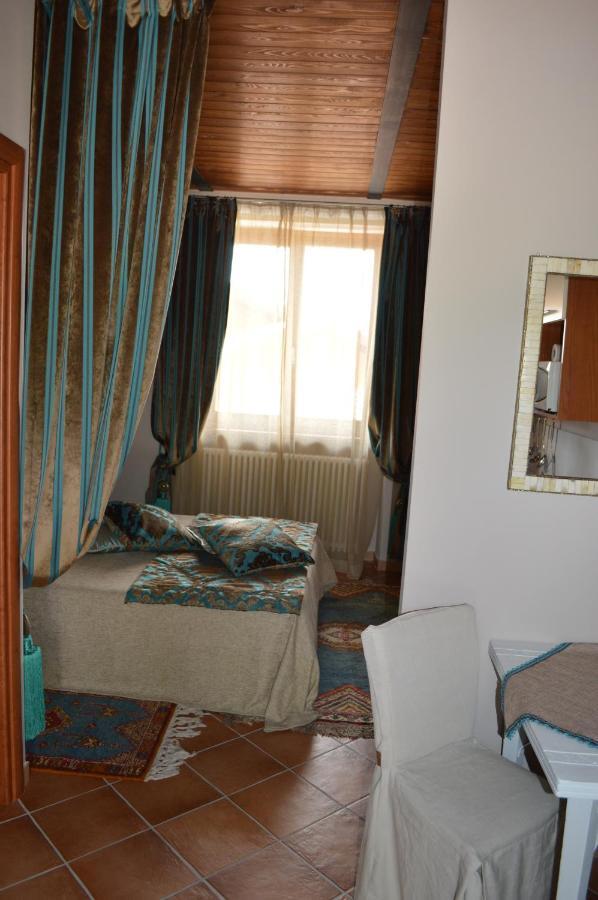La Corte Di Langa Pension Albaretto della Torre Kamer foto